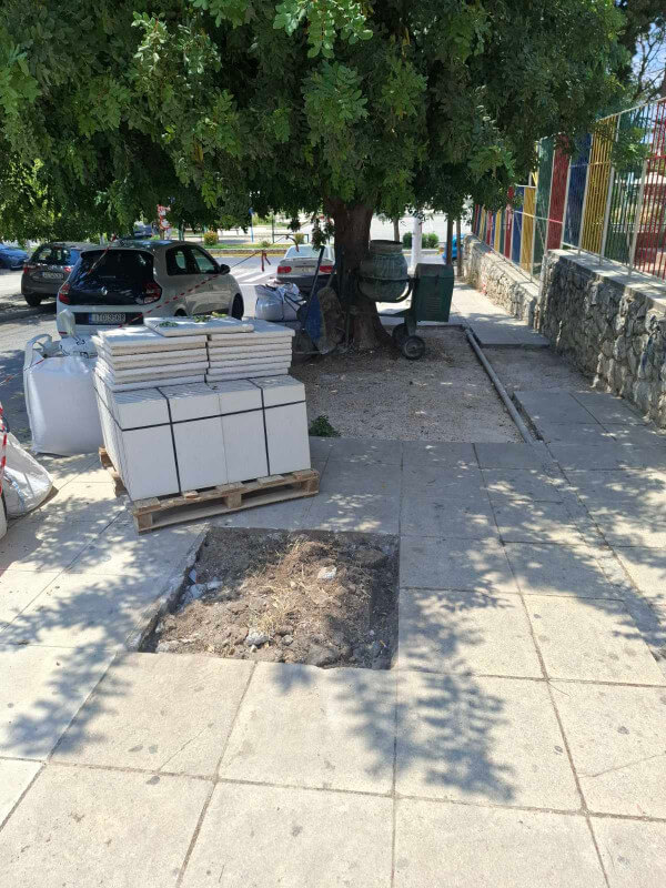 Συνεχίζονται οι παρεμβάσεις σε πεζοδρόμια έξω από σχολεία της Ηλιούπολης Συνεχίζονται οι παρεμβάσεις σε πεζοδρόμια έξω από σχολεία της Ηλιούπολης