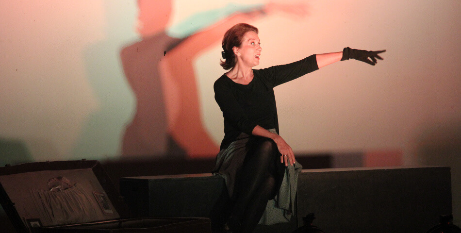 Η Μαίρη Βιδάλη στην Ηλιούπολη με την παράσταση «Λέλα Καραγιάννη - Η Μάνα της Αντίστασης»